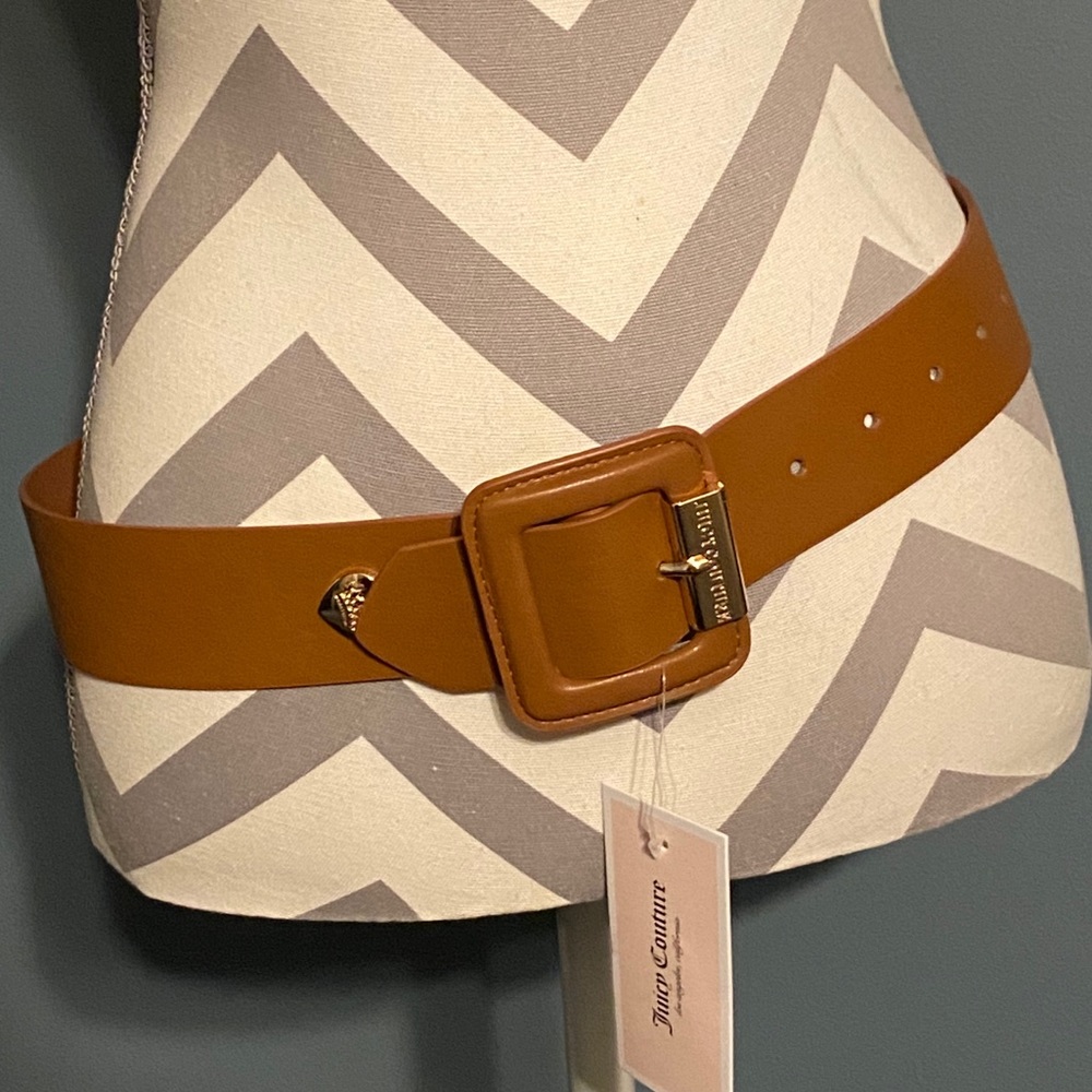 NWT•Juicy Couture Brown Faux leather belt